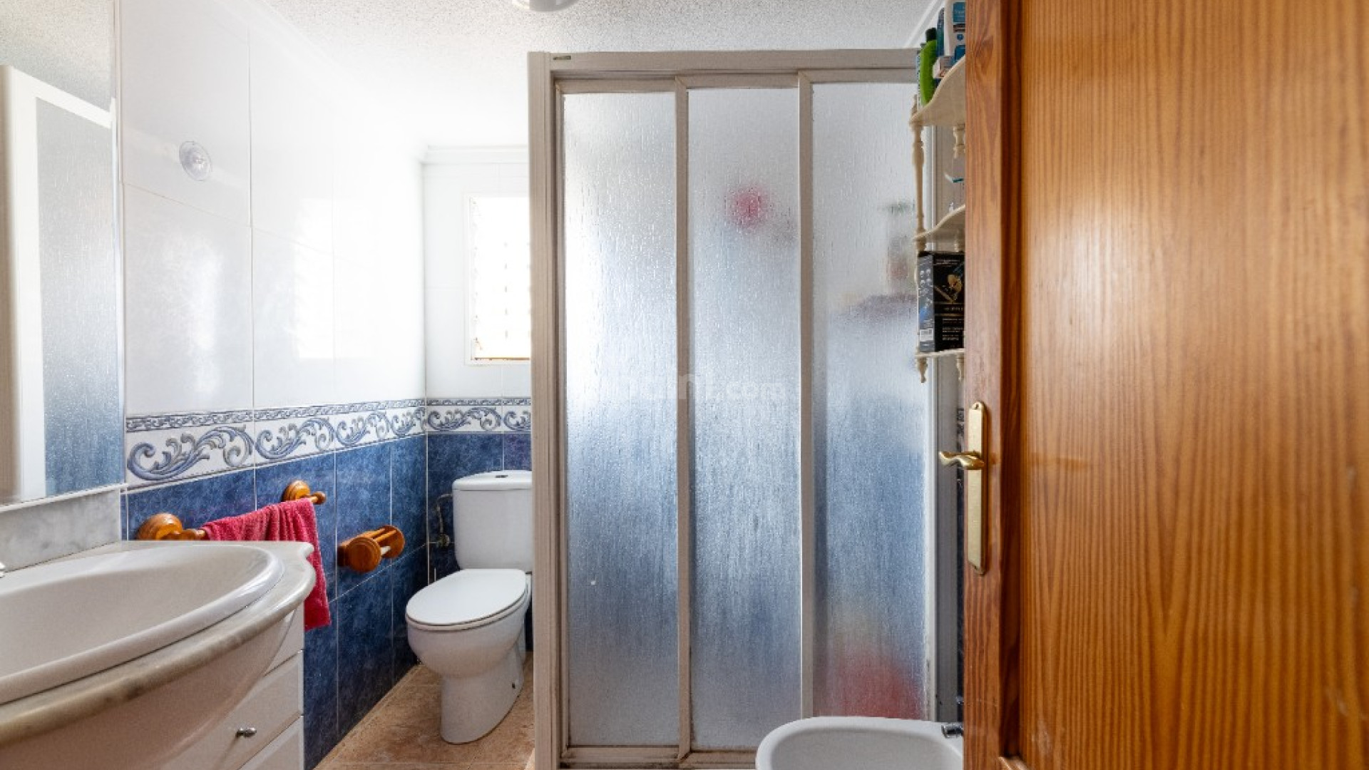 Resale - Villa -
Punta Prima