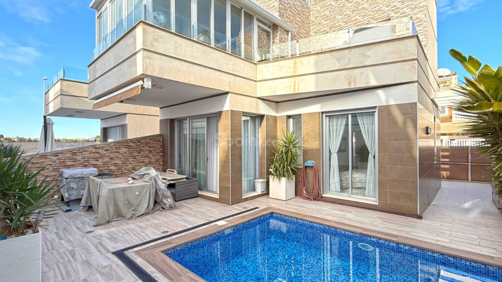 Resale - Villa -
Rojales - Ciudad Quesada