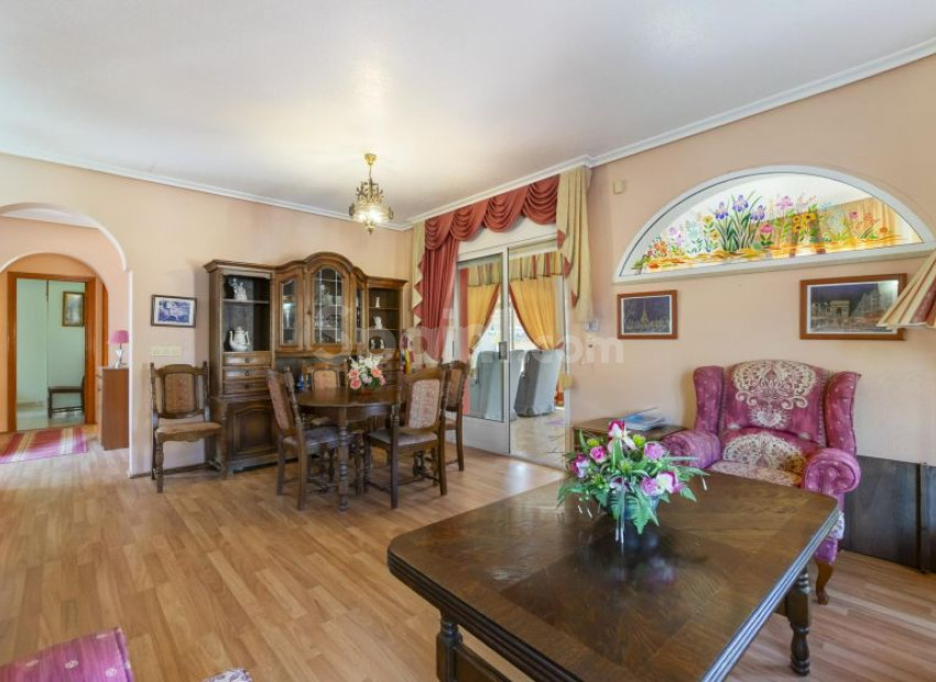 Resale - Villa -
Rojales - Ciudad Quesada