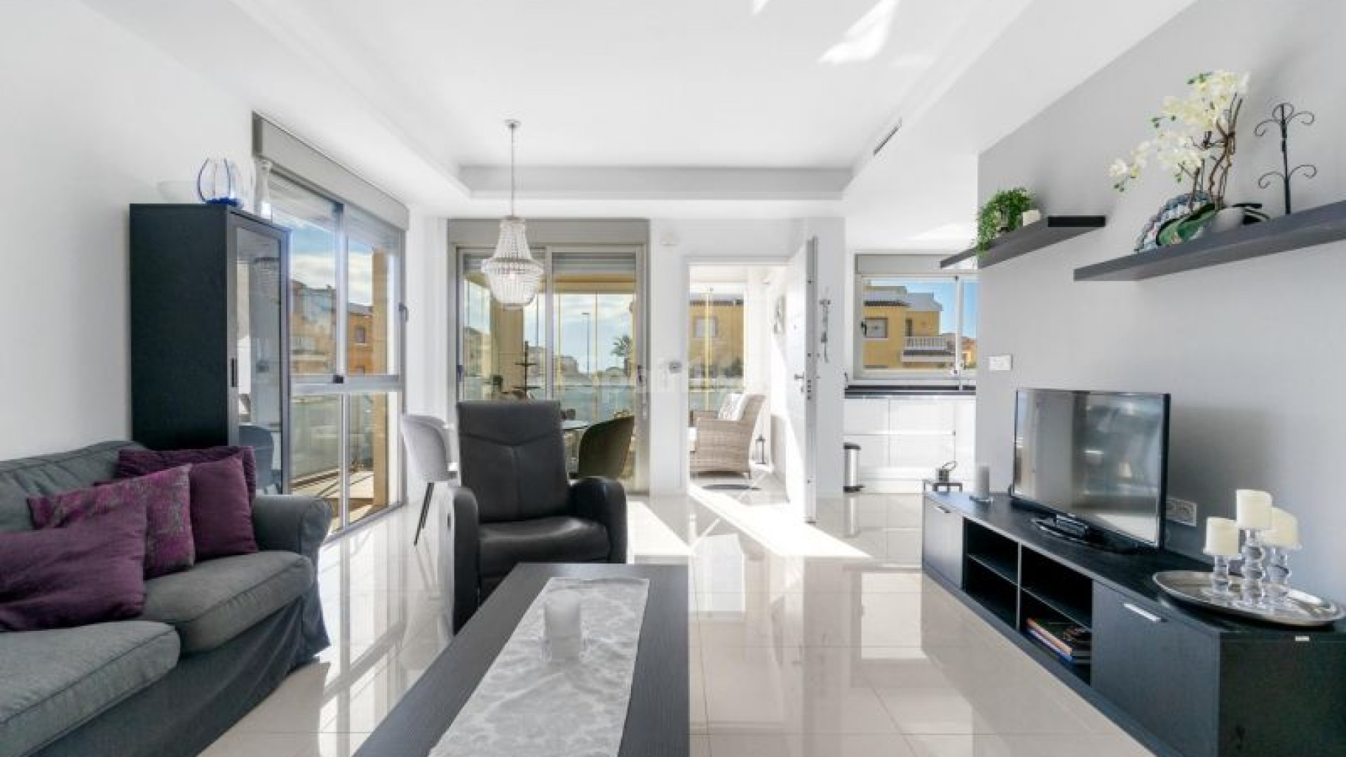 Resale - Villa -
Rojales - Ciudad Quesada