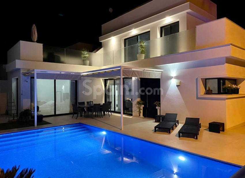 Resale - Villa -
Rojales - Ciudad Quesada