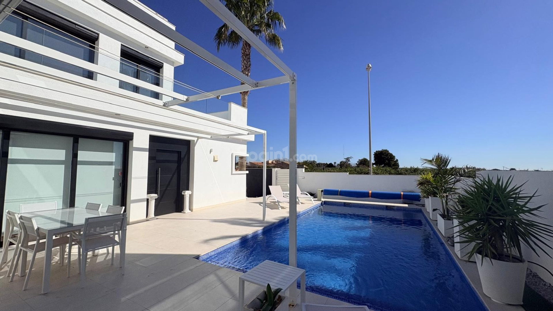 Resale - Villa -
Rojales - Ciudad Quesada