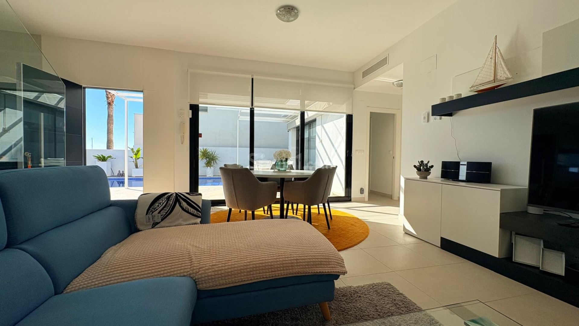 Resale - Villa -
Rojales - Ciudad Quesada