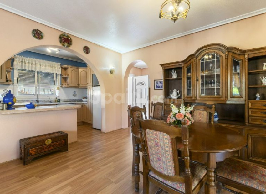 Resale - Villa -
Rojales - Cuidad Quesada