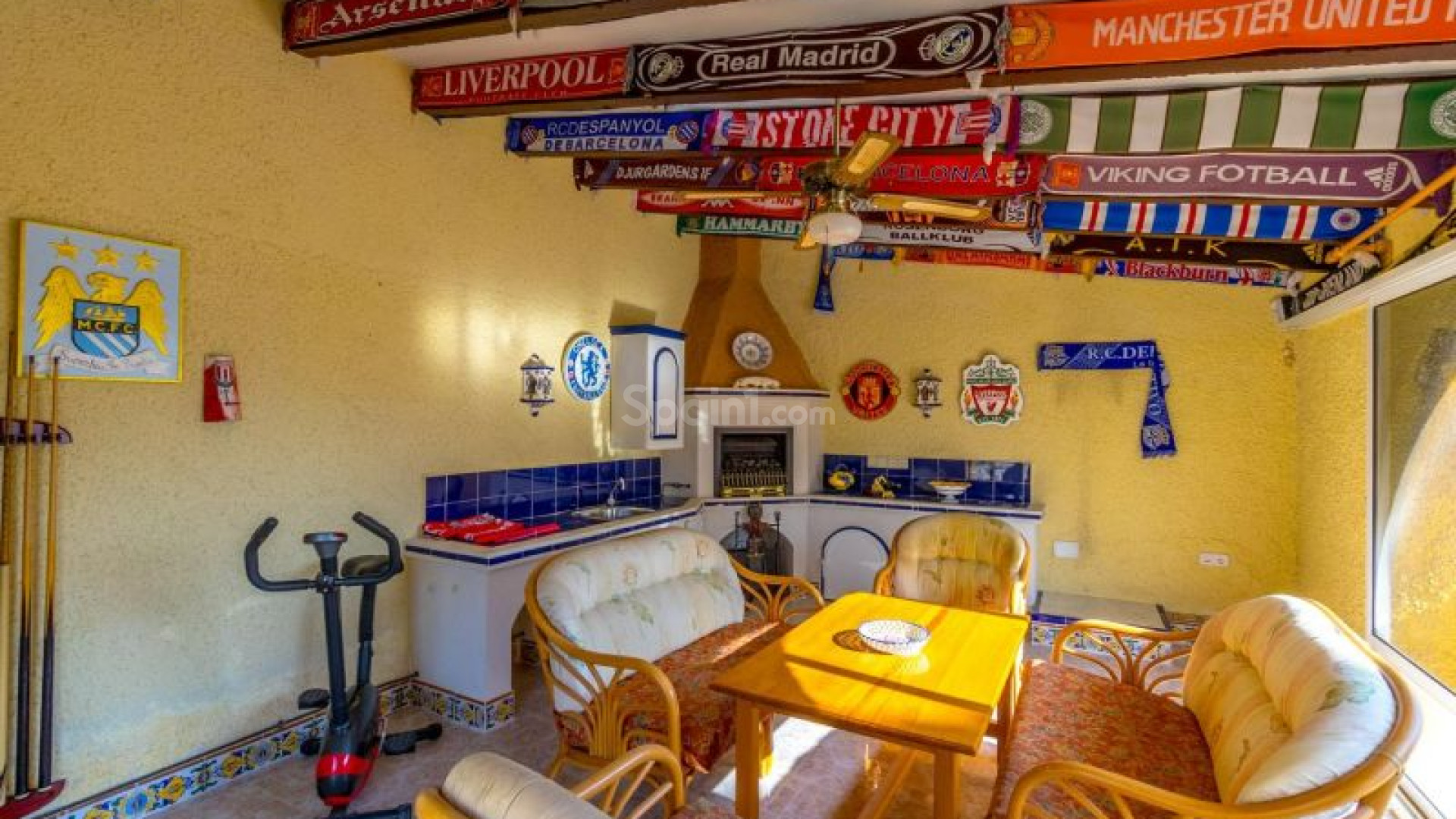 Resale - Villa -
Rojales - Cuidad Quesada