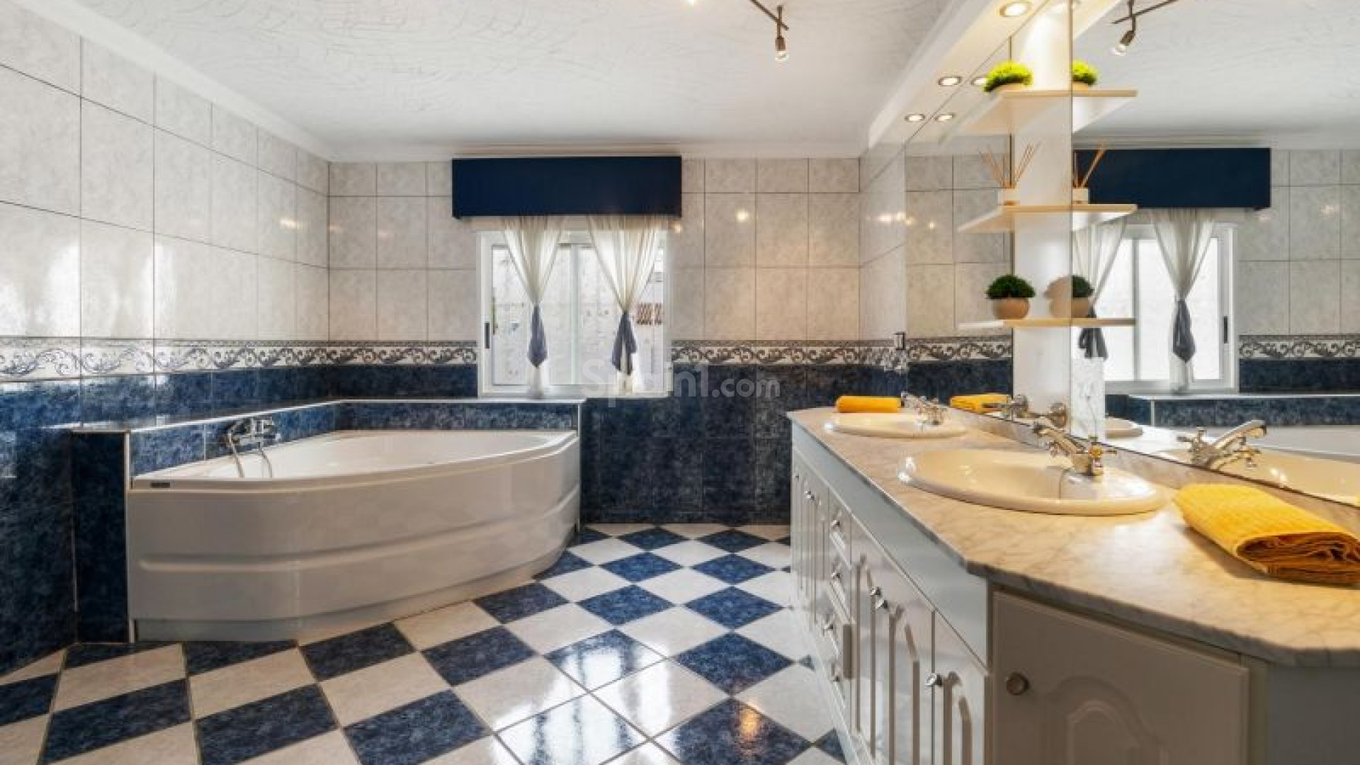 Resale - Villa -
Rojales - Pueblo Bravo