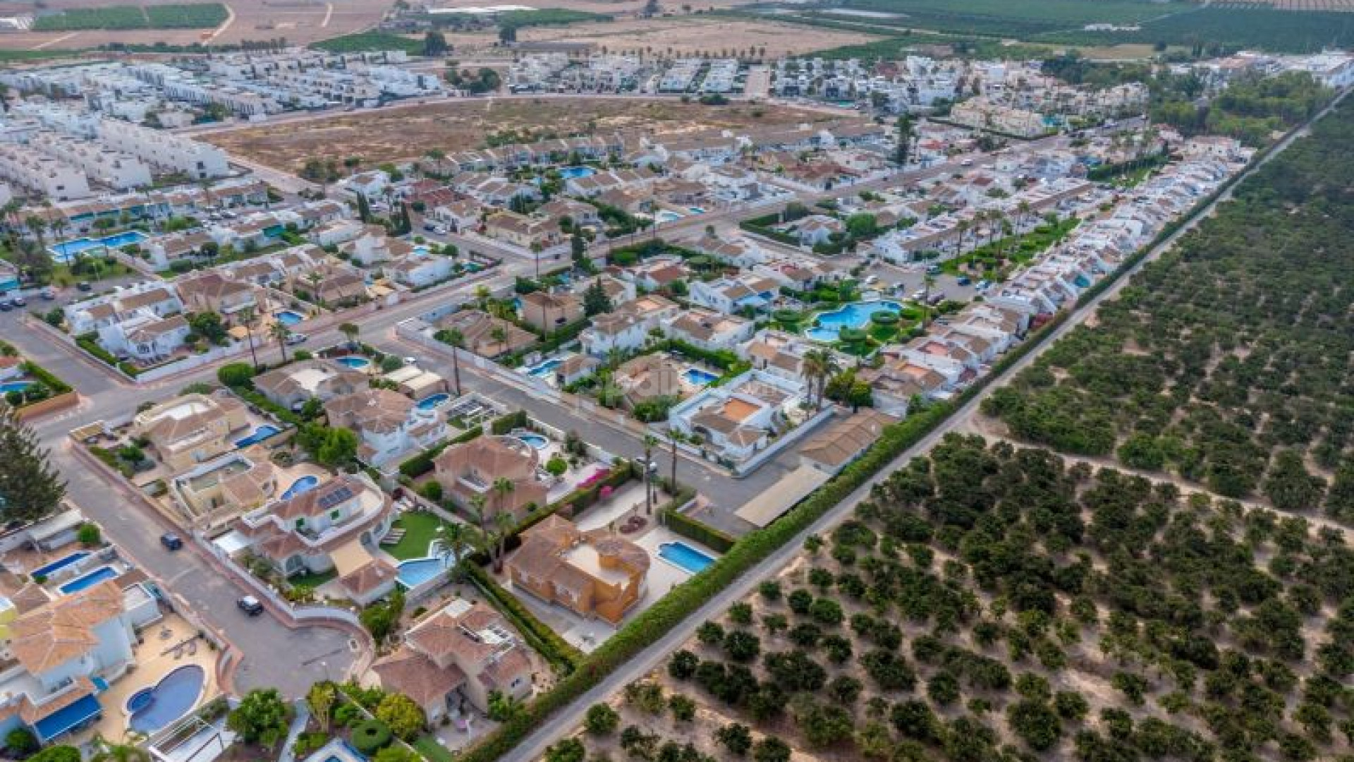 Resale - Villa -
Rojales - Pueblo Bravo