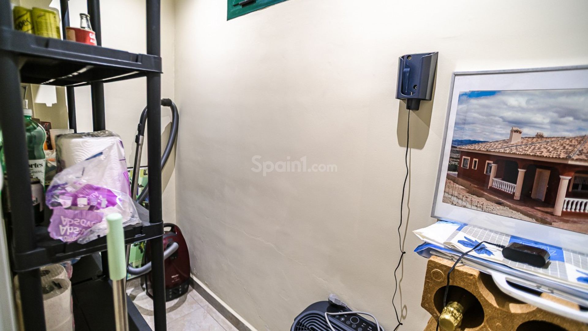 Resale - Villa -
ROJALES