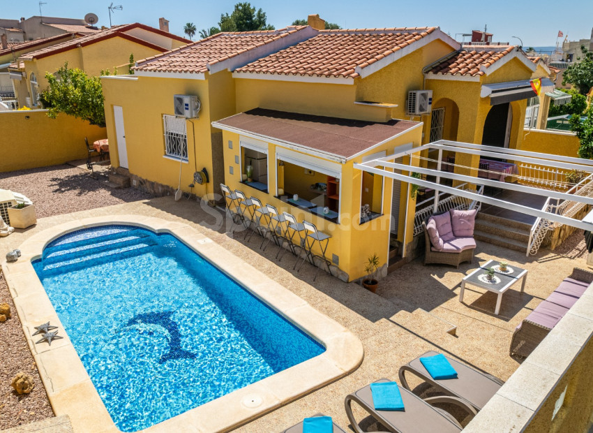 Resale - Villa -
San Fulgencio - urb.la marina
