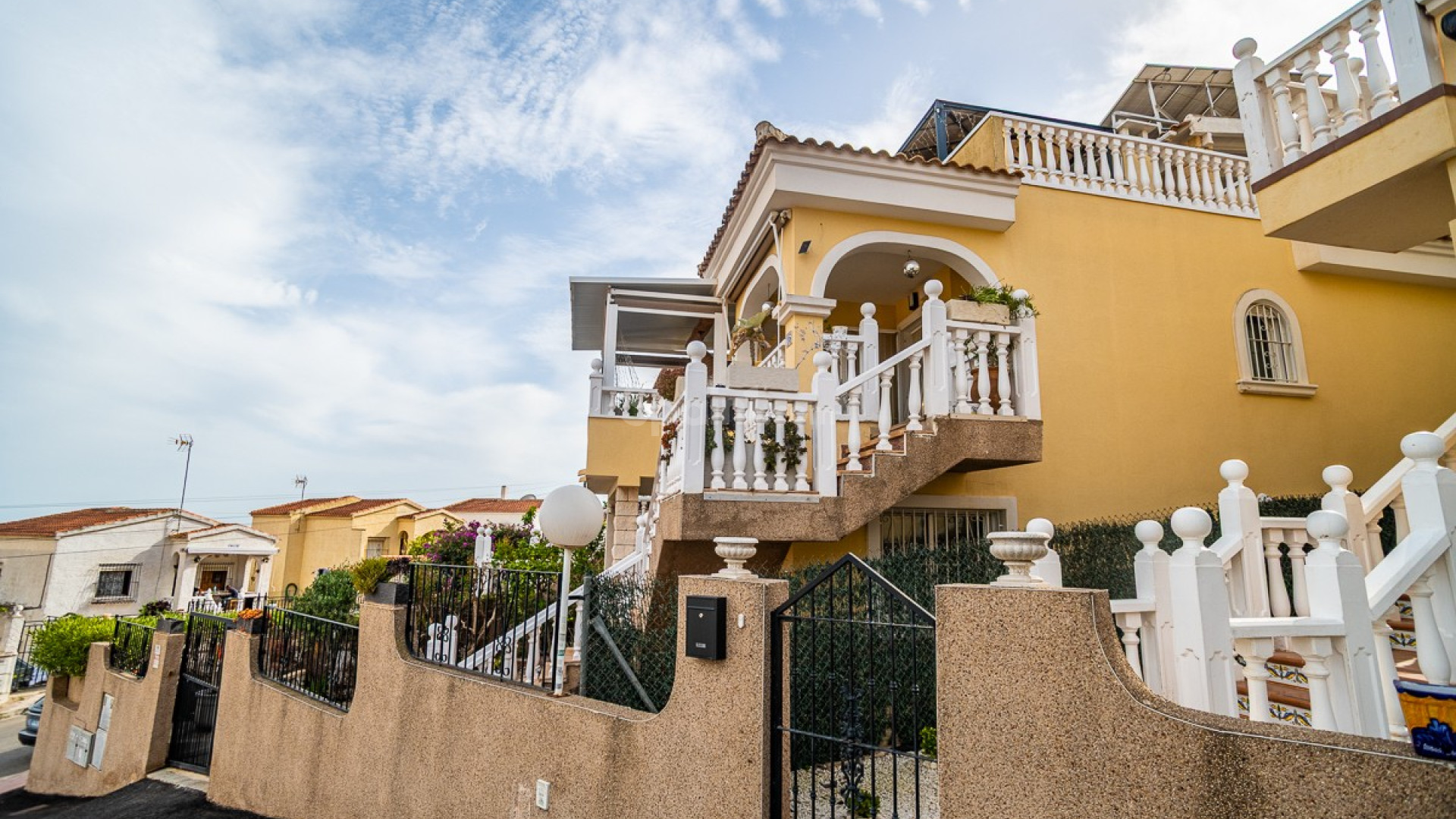 Resale - Villa -
San Fulgencio - urb.la marina