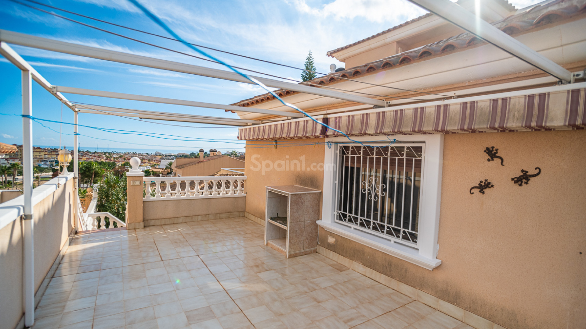Resale - Villa -
SAN MIGUEL DE SALINAS - Blue Lagoon