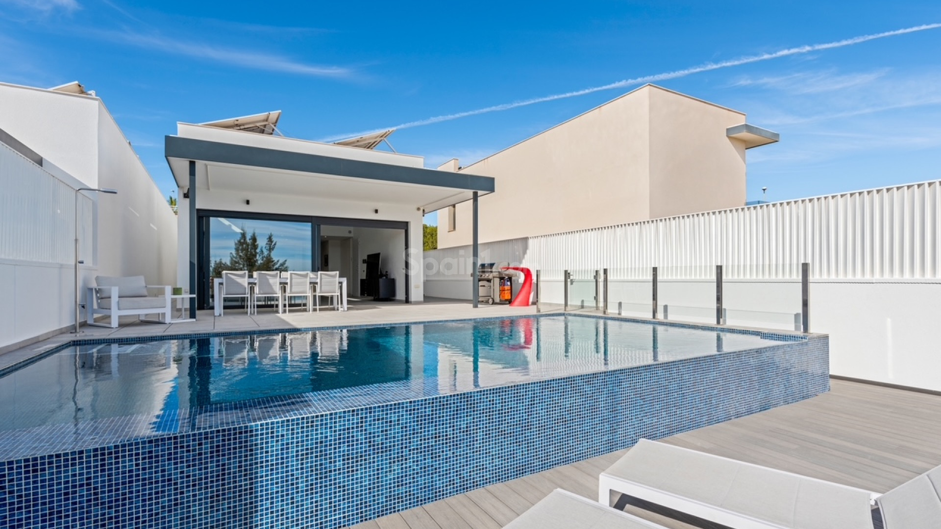 Resale - Villa -
SAN MIGUEL DE SALINAS - Ciudad de las comunicaciones