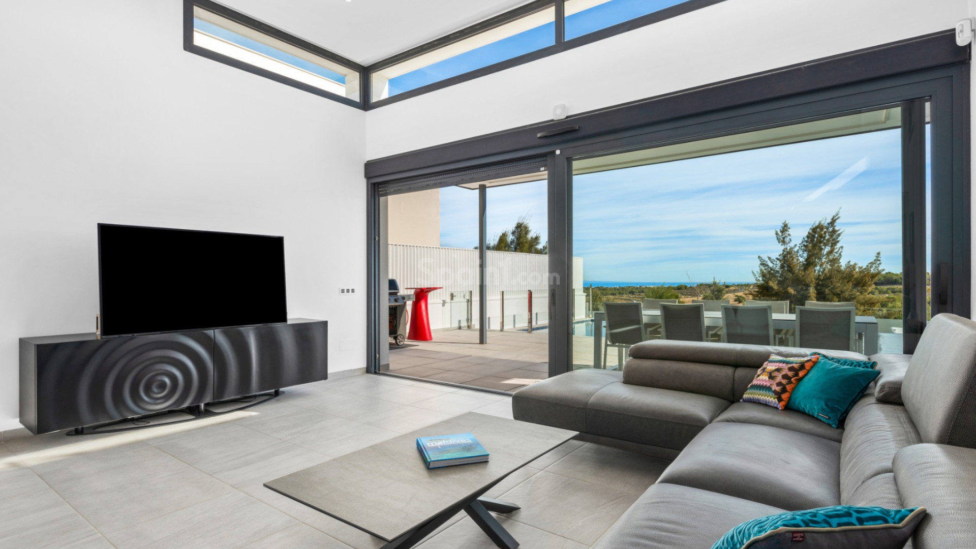 Resale - Villa -
SAN MIGUEL DE SALINAS - Ciudad de las comunicaciones