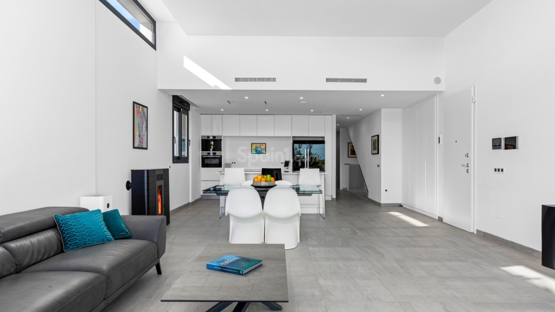 Resale - Villa -
SAN MIGUEL DE SALINAS - Ciudad de las comunicaciones