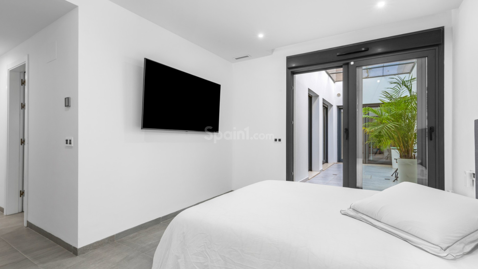 Resale - Villa -
SAN MIGUEL DE SALINAS - Ciudad de las comunicaciones