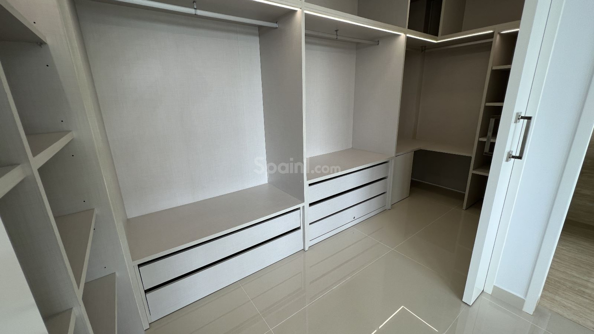 Resale - Villa -
San Miguel de Salinas - Costa Blanca Sur