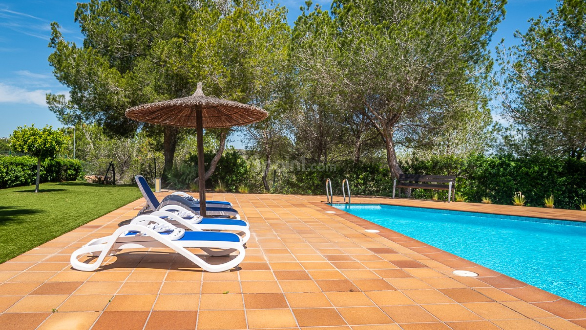 Resale - Villa -
SAN MIGUEL DE SALINAS - Las Colinas Golf