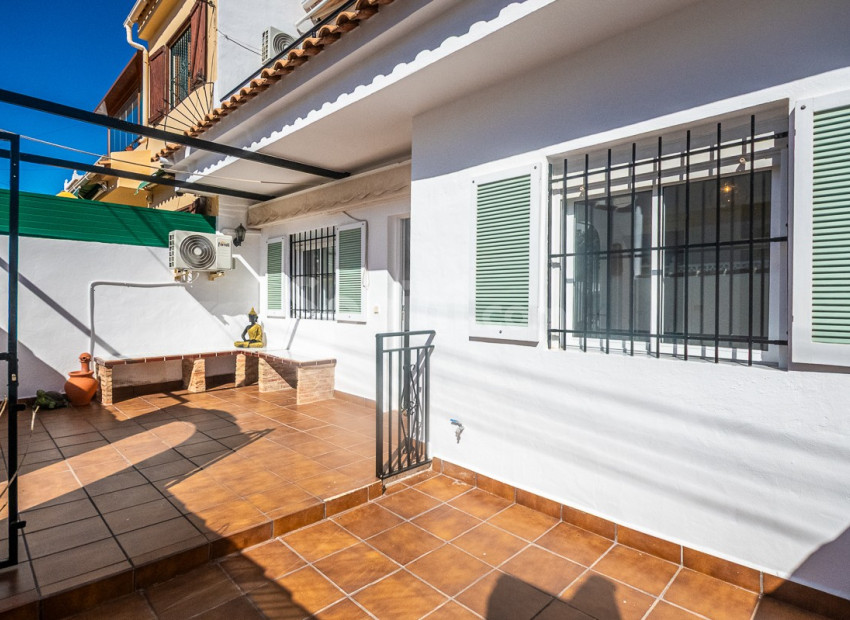 Resale - Villa -
SAN MIGUEL DE SALINAS - San Miguel de Salinas