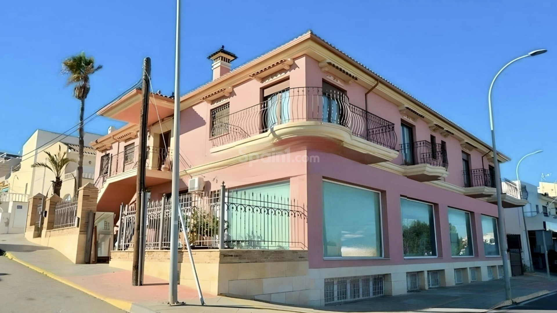 Resale - Villa -
San Miguel de Salinas