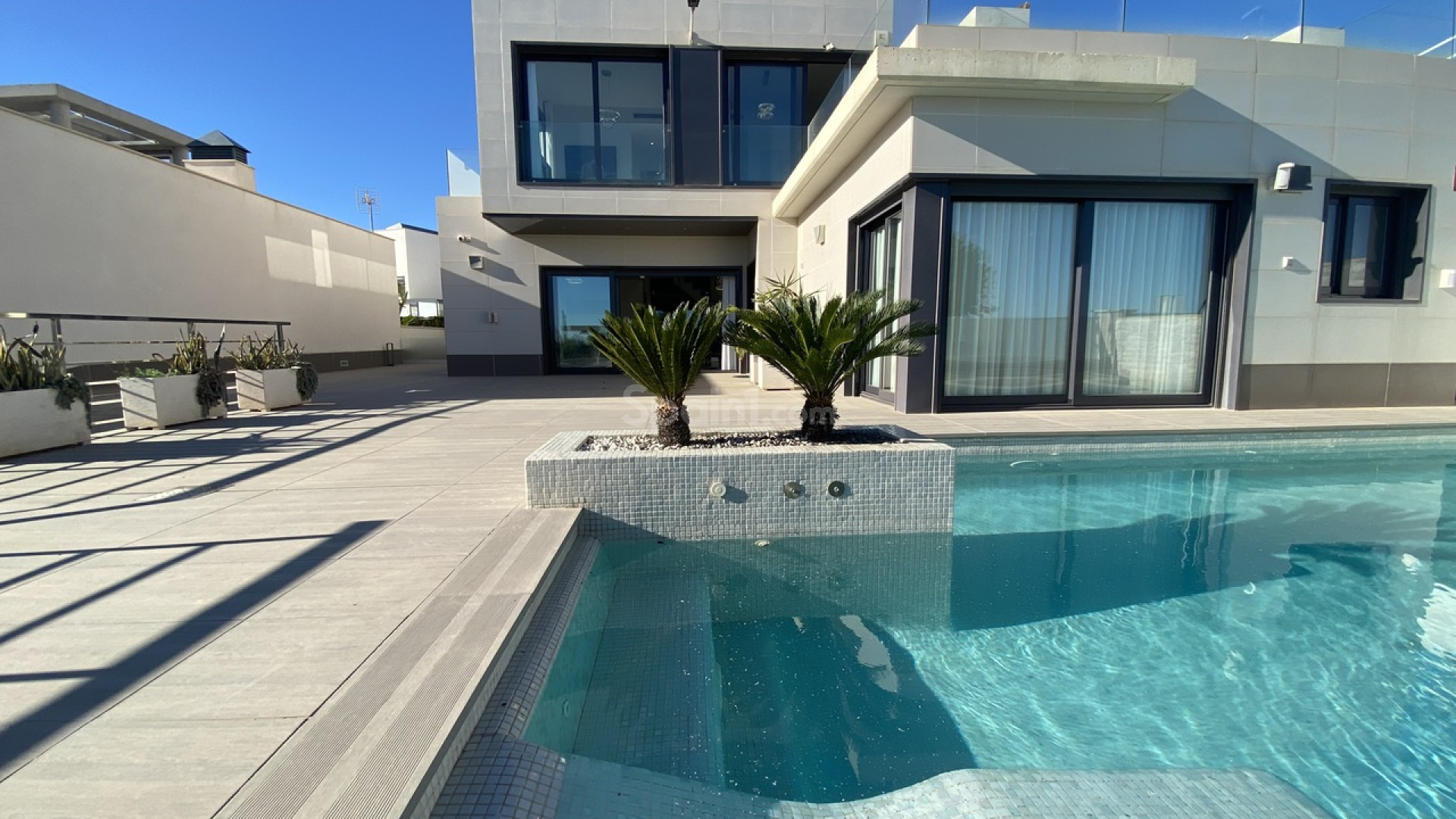 Resale - Villa -
San Miguel de Salinas