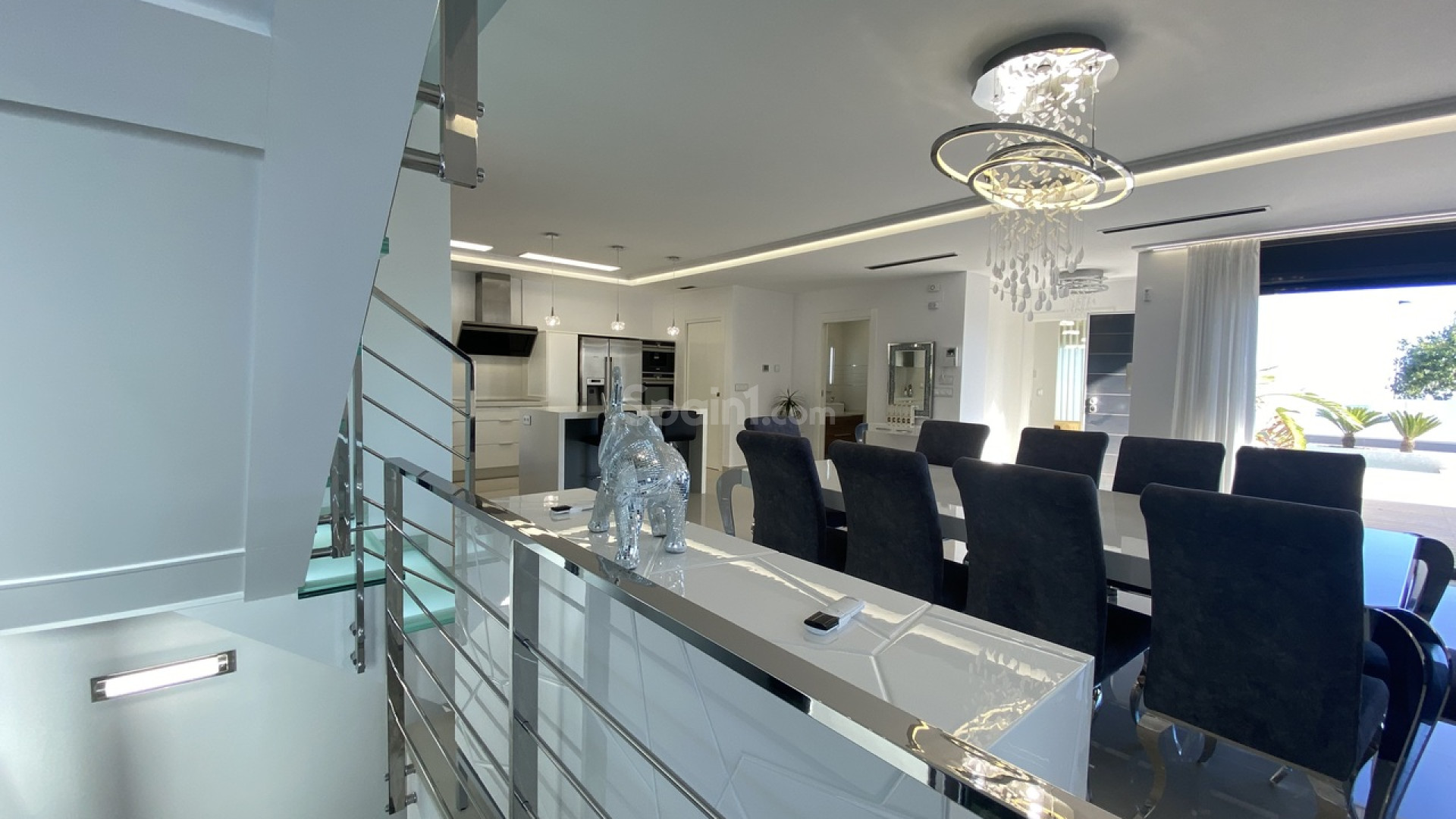 Resale - Villa -
San Miguel de Salinas