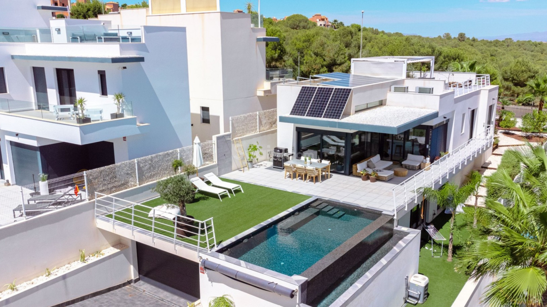 Resale - Villa -
San Miguel de Salinas