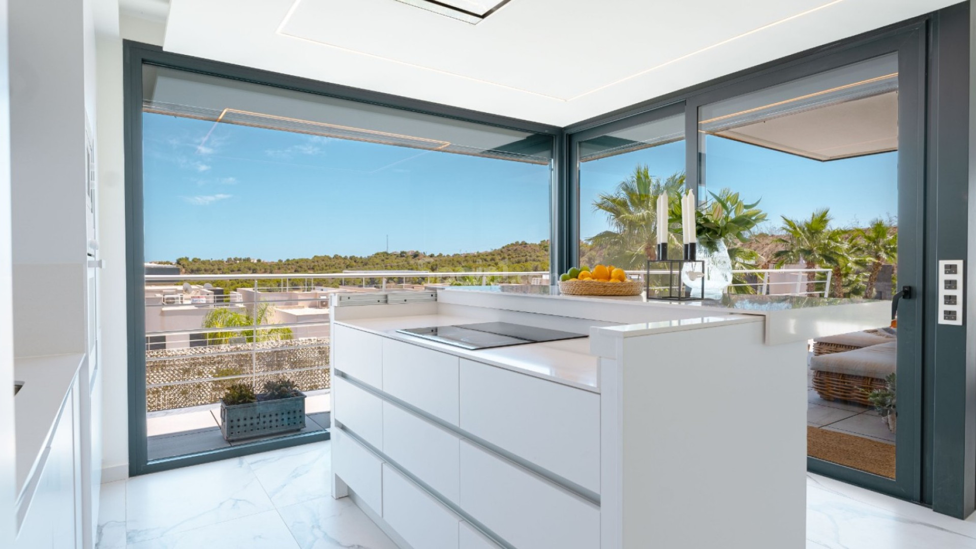 Resale - Villa -
San Miguel de Salinas
