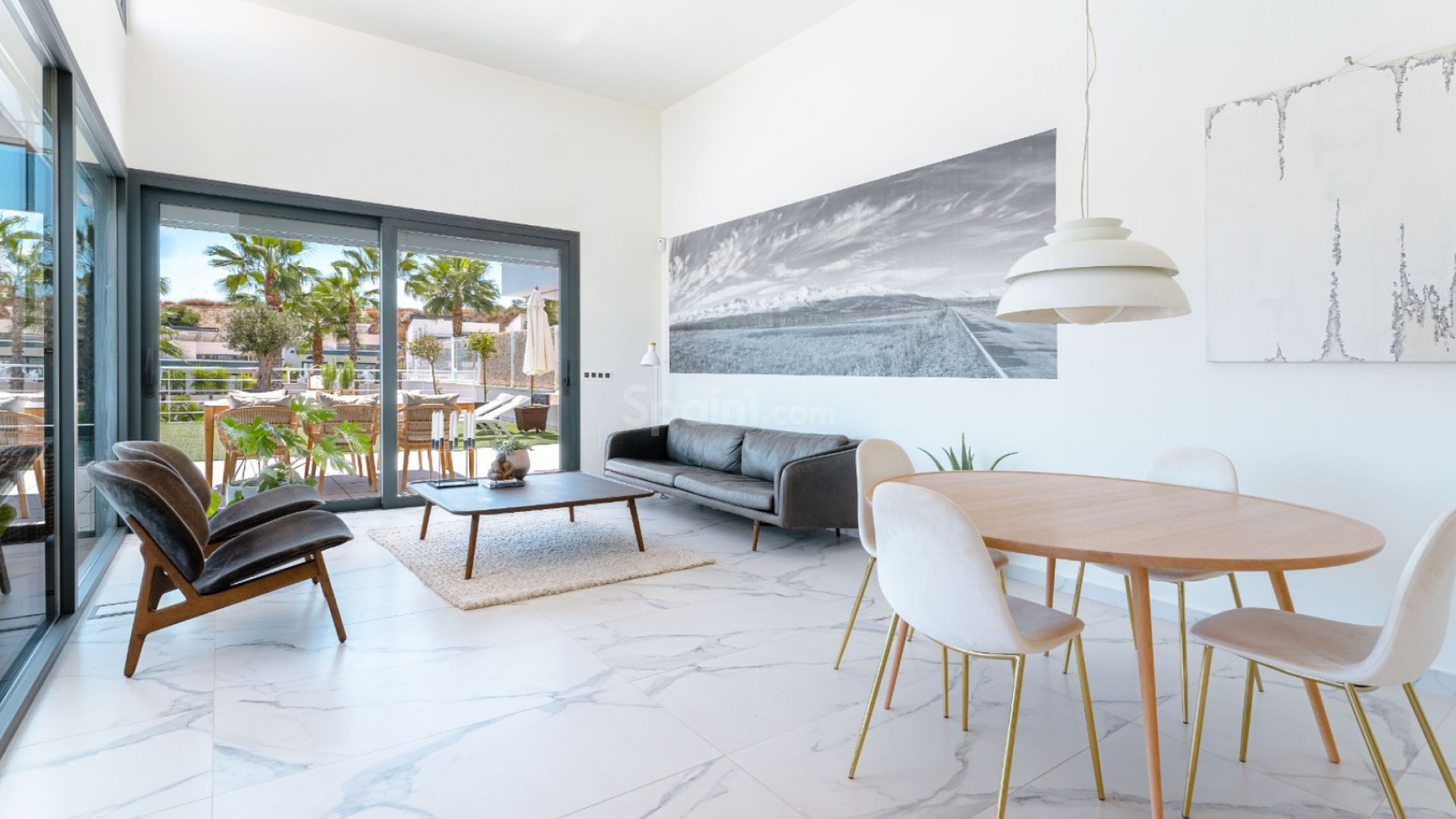 Resale - Villa -
San Miguel de Salinas
