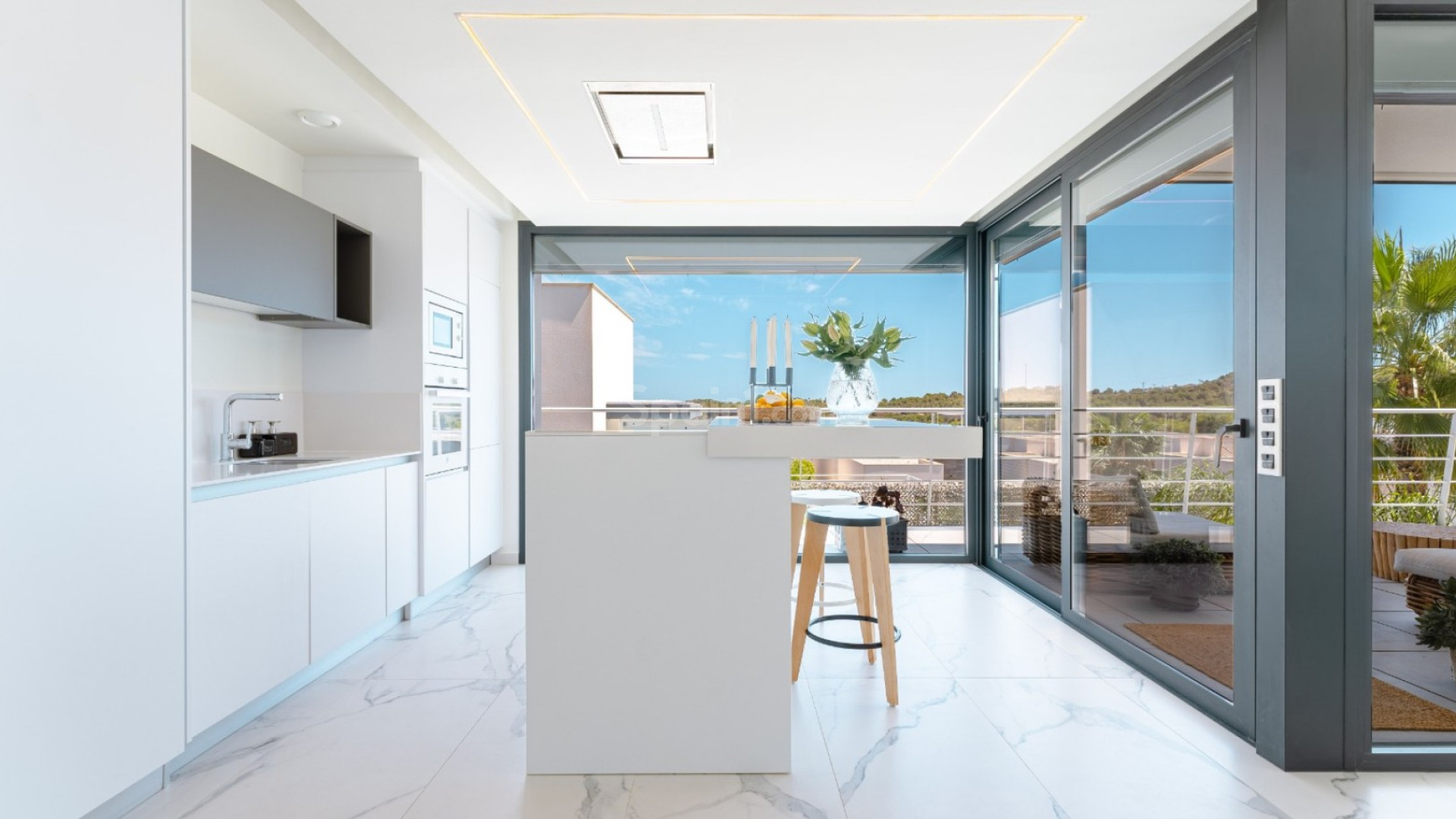 Resale - Villa -
San Miguel de Salinas