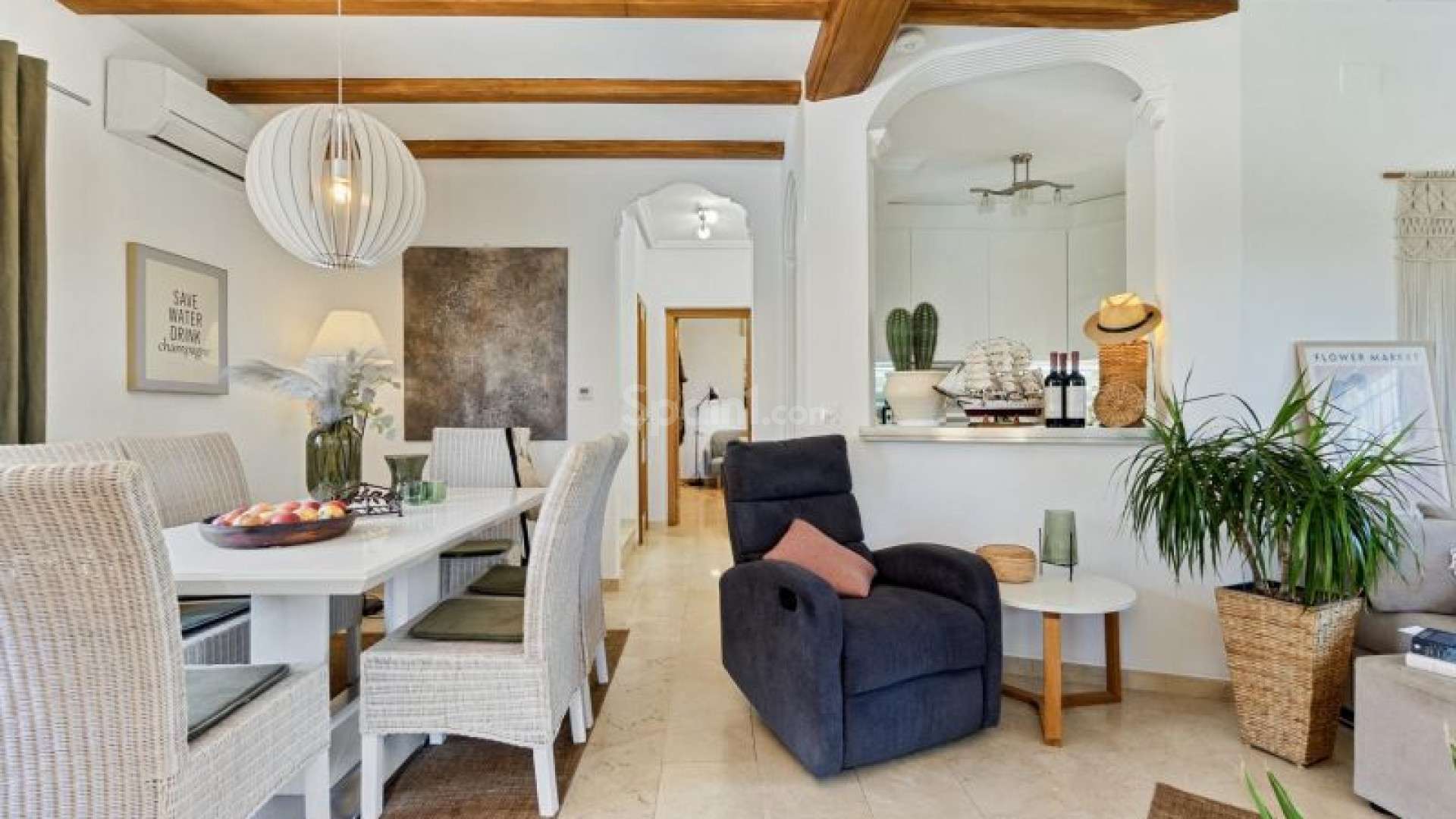 Resale - Villa -
San Miguel de Salinas