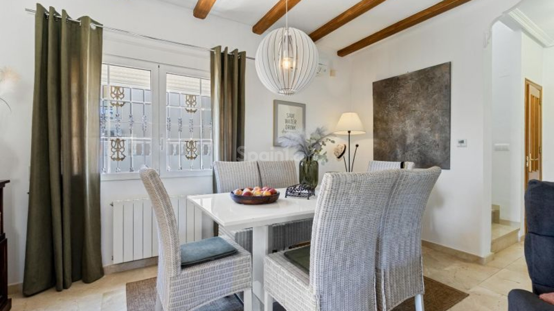 Resale - Villa -
San Miguel de Salinas