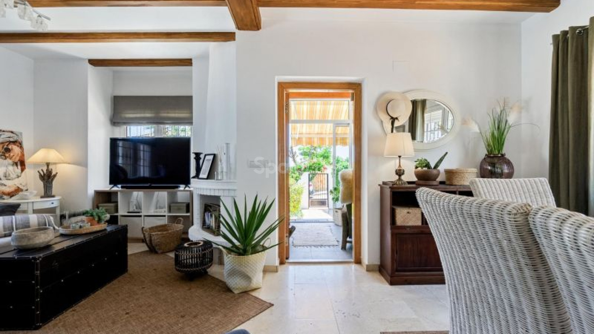 Resale - Villa -
San Miguel de Salinas