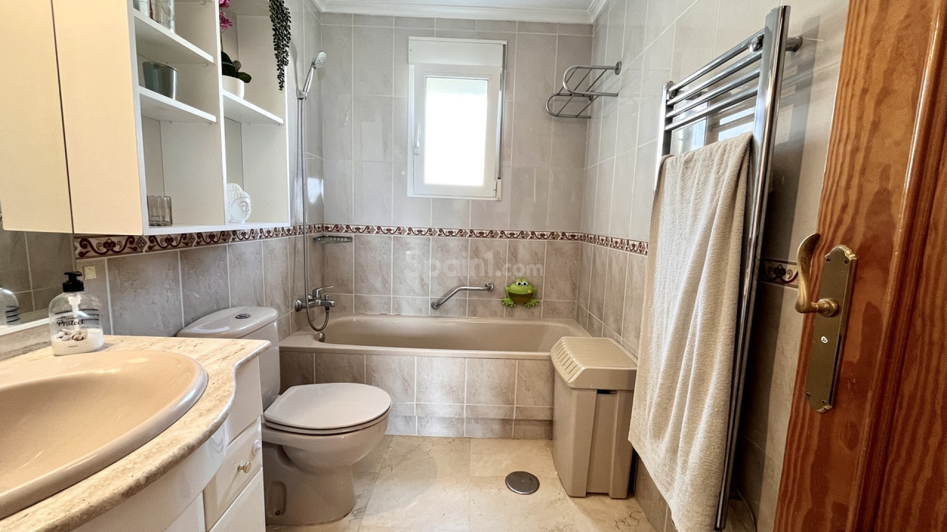 Resale - Villa -
San Miguel de Salinas