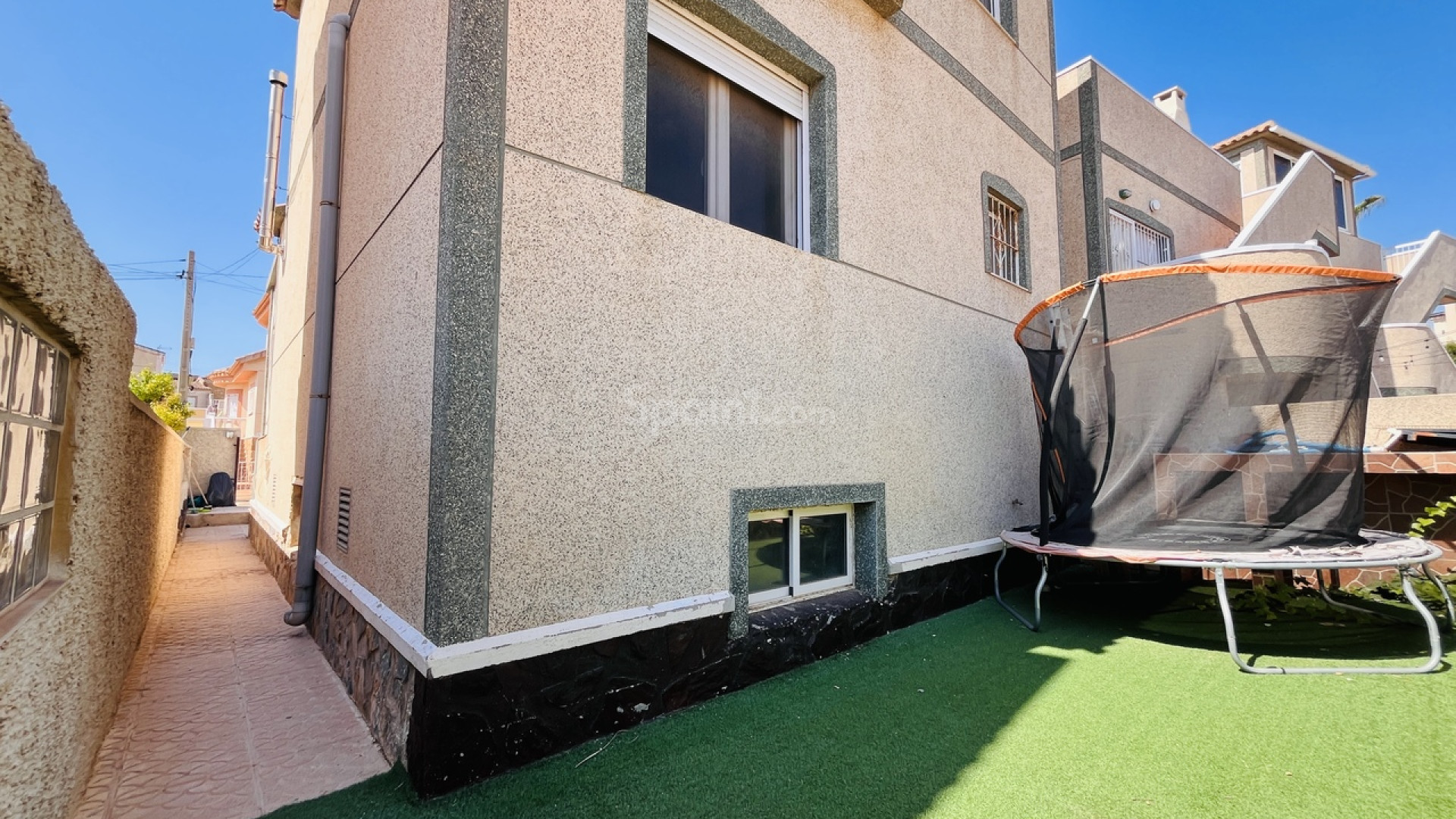 Resale - Villa -
San Miguel de Salinas