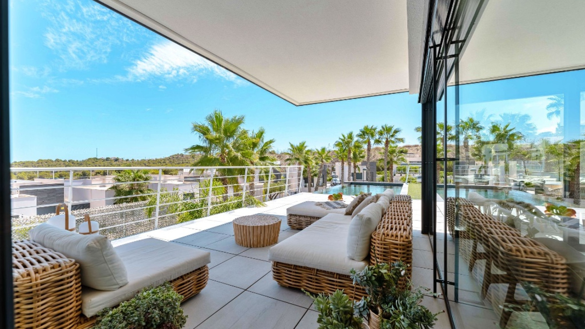 Resale - Villa -
San Miguel de Salinas