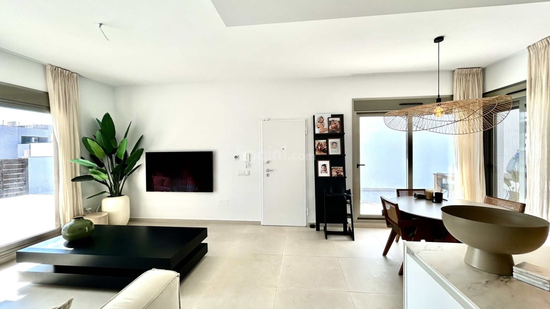 Resale - Villa -
San Miguel de Salinas