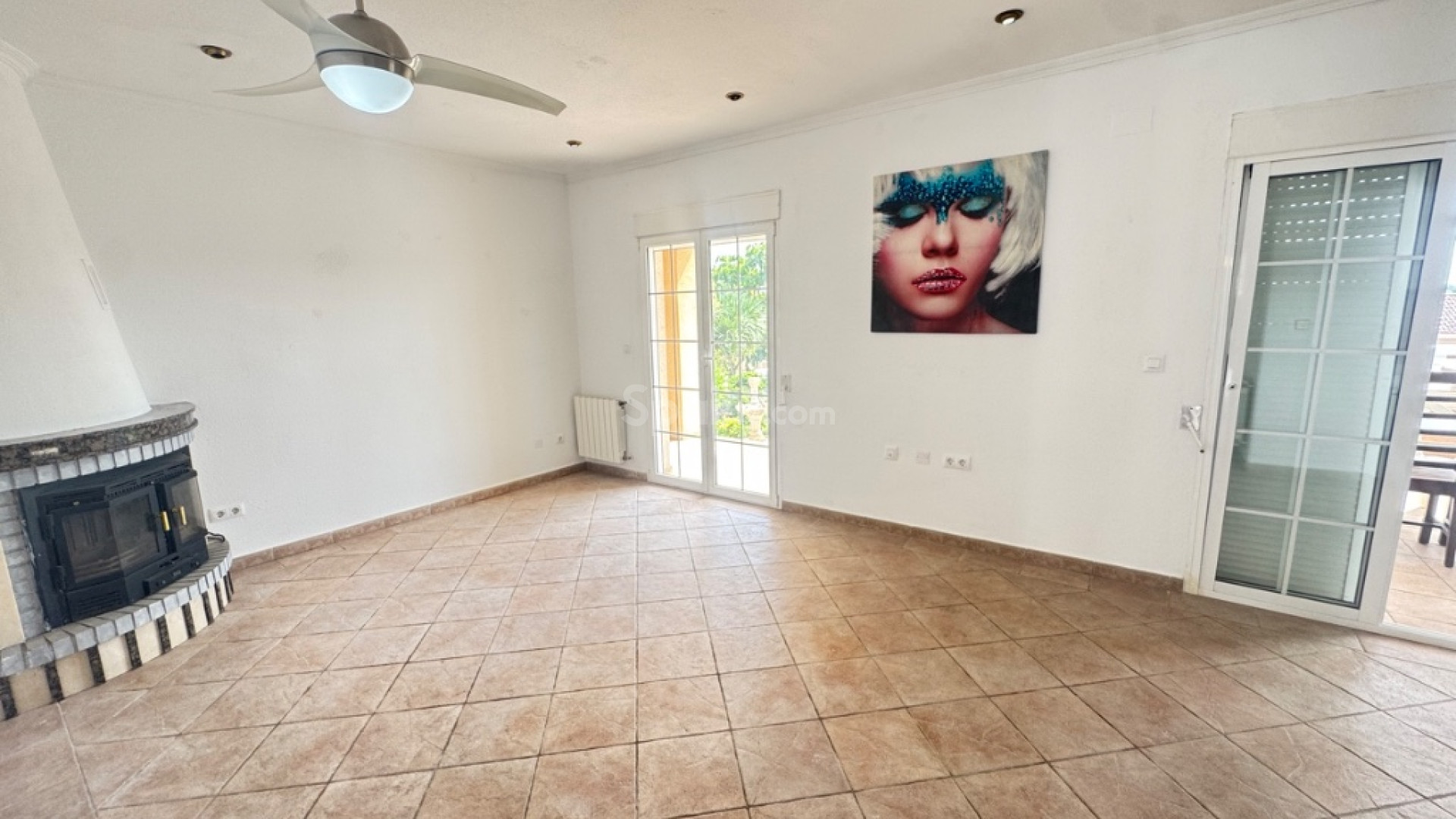 Resale - Villa -
San Miguel - San Miguel De Salinas