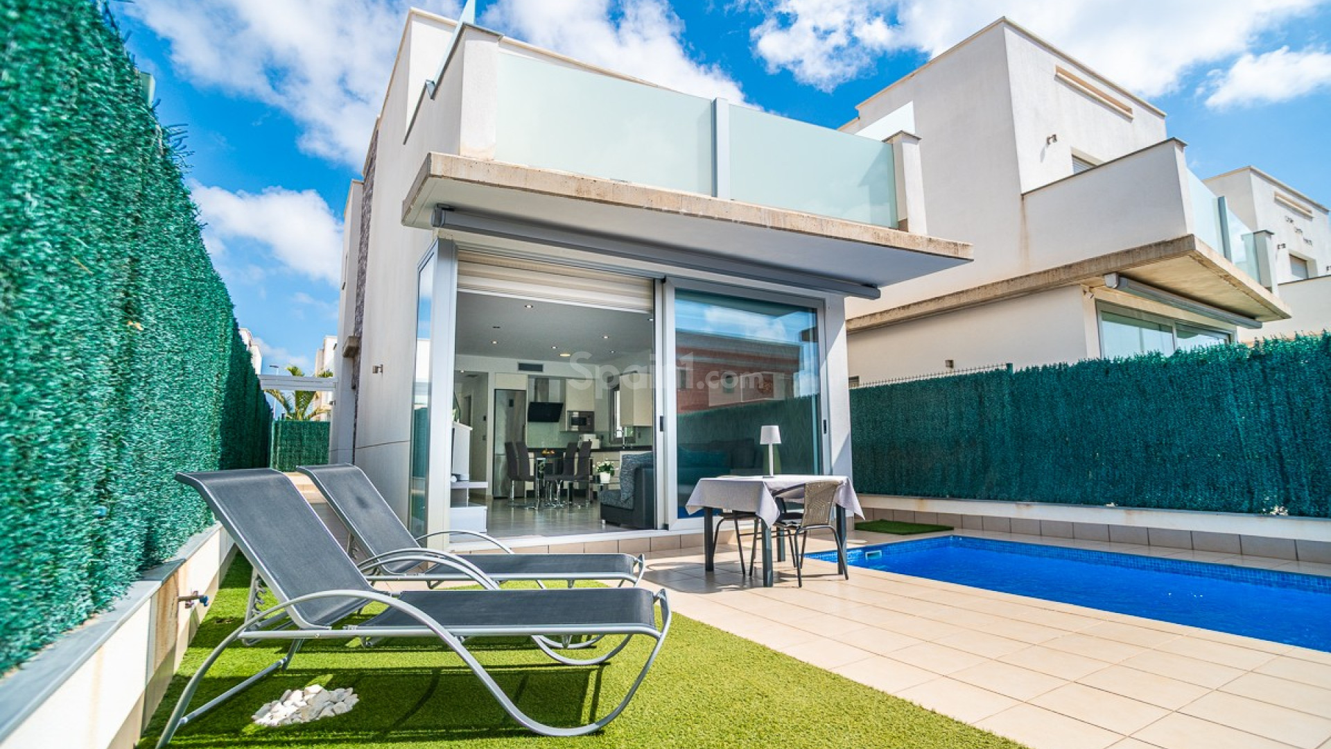 Resale - Villa -
SAN PEDRO DEL PINATAR - Lo Pagan