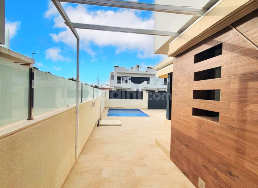 Resale - Villa -
San Pedro del Pinatar