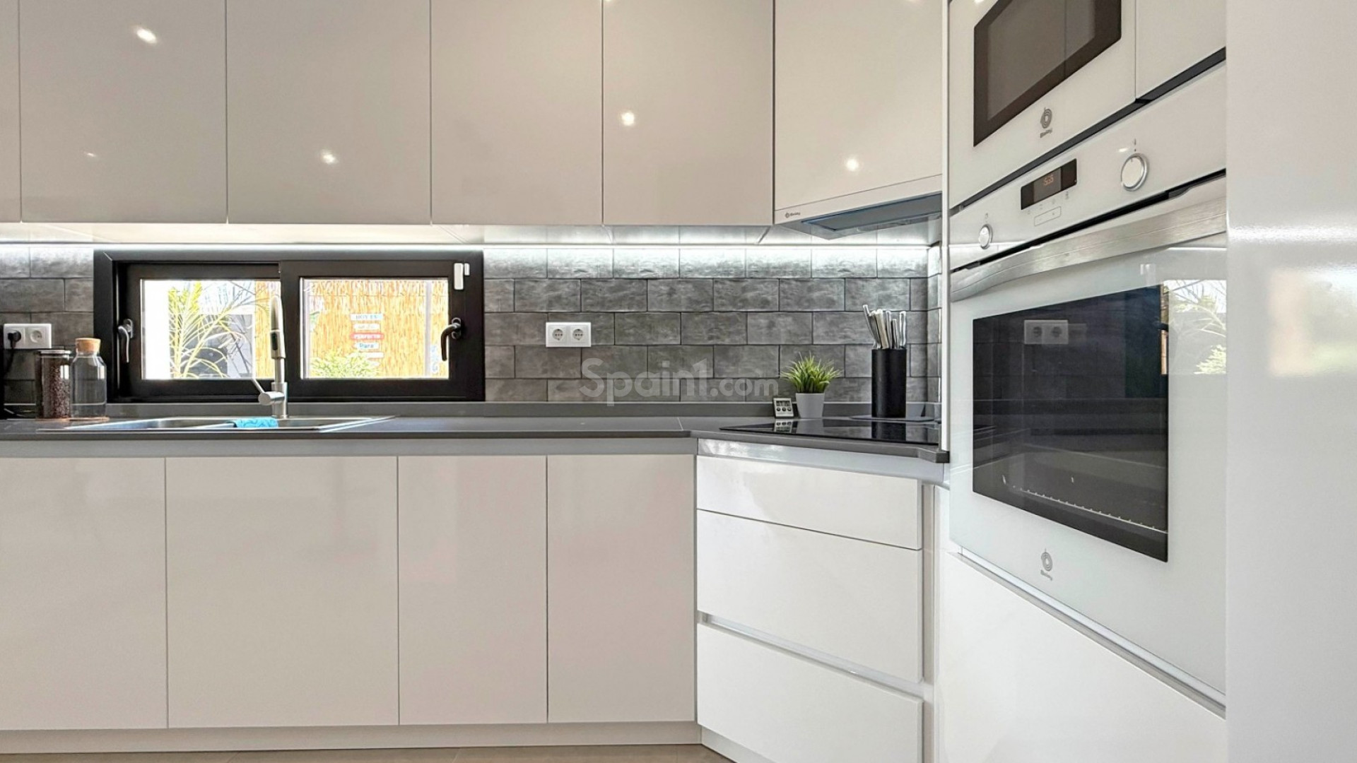 Resale - Villa -
San Pedro del Pinatar