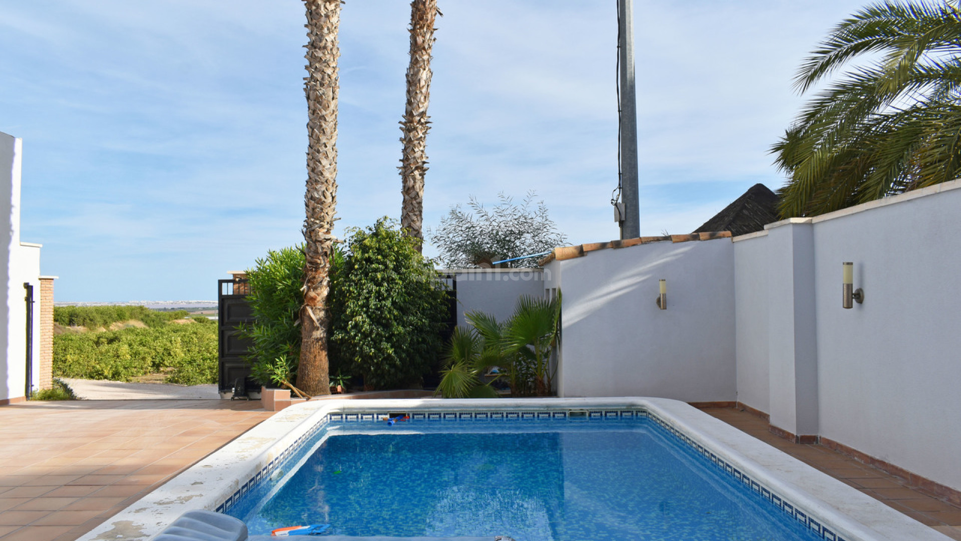 Resale - Villa -
Torremendo