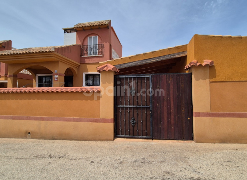Resale - Villa -
Torrevieja - Costa Blanca Sur