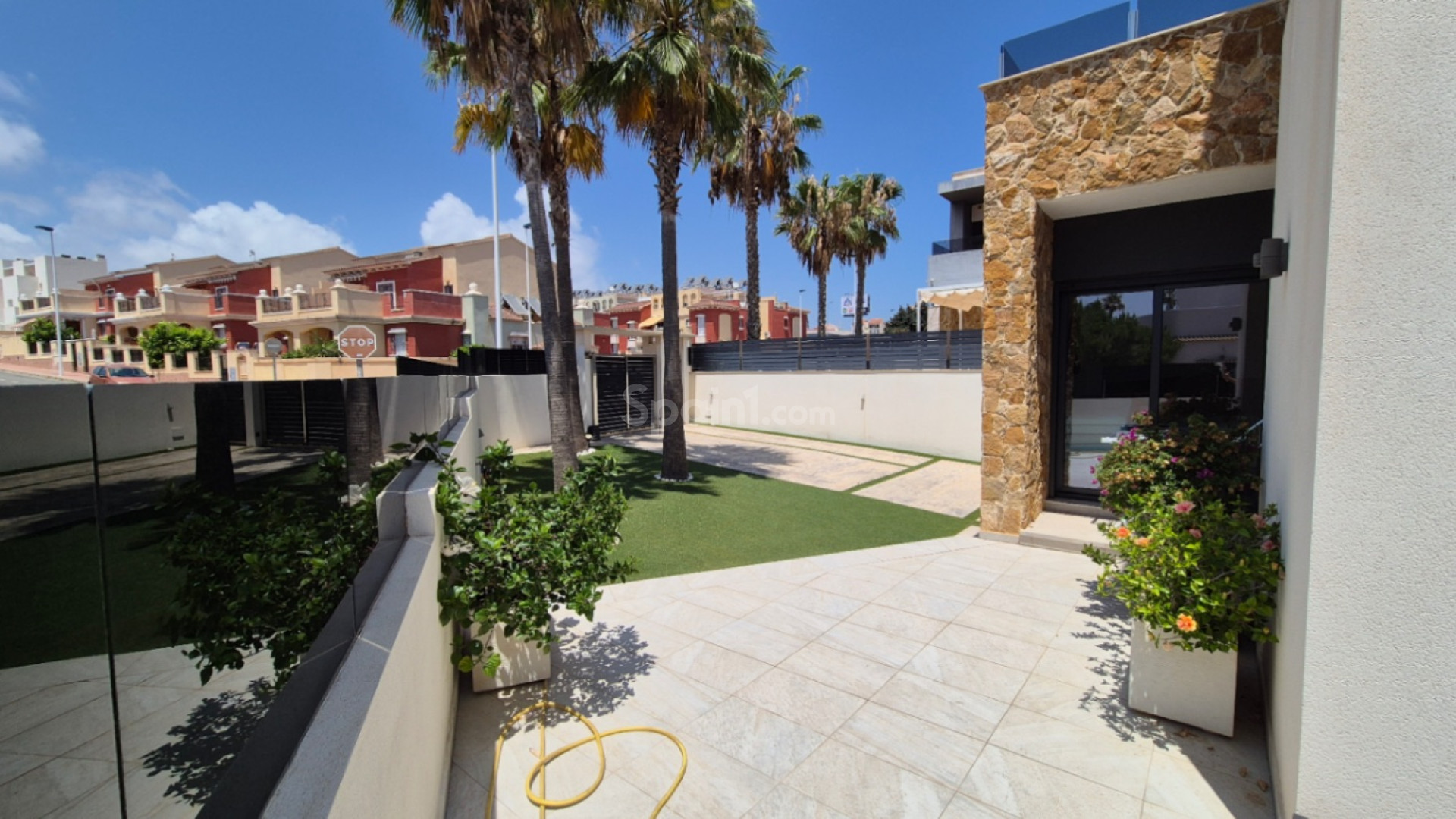Resale - Villa -
Torrevieja - Costa Blanca Sur