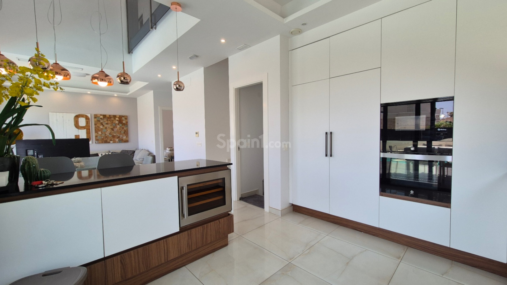 Resale - Villa -
Torrevieja - Costa Blanca Sur