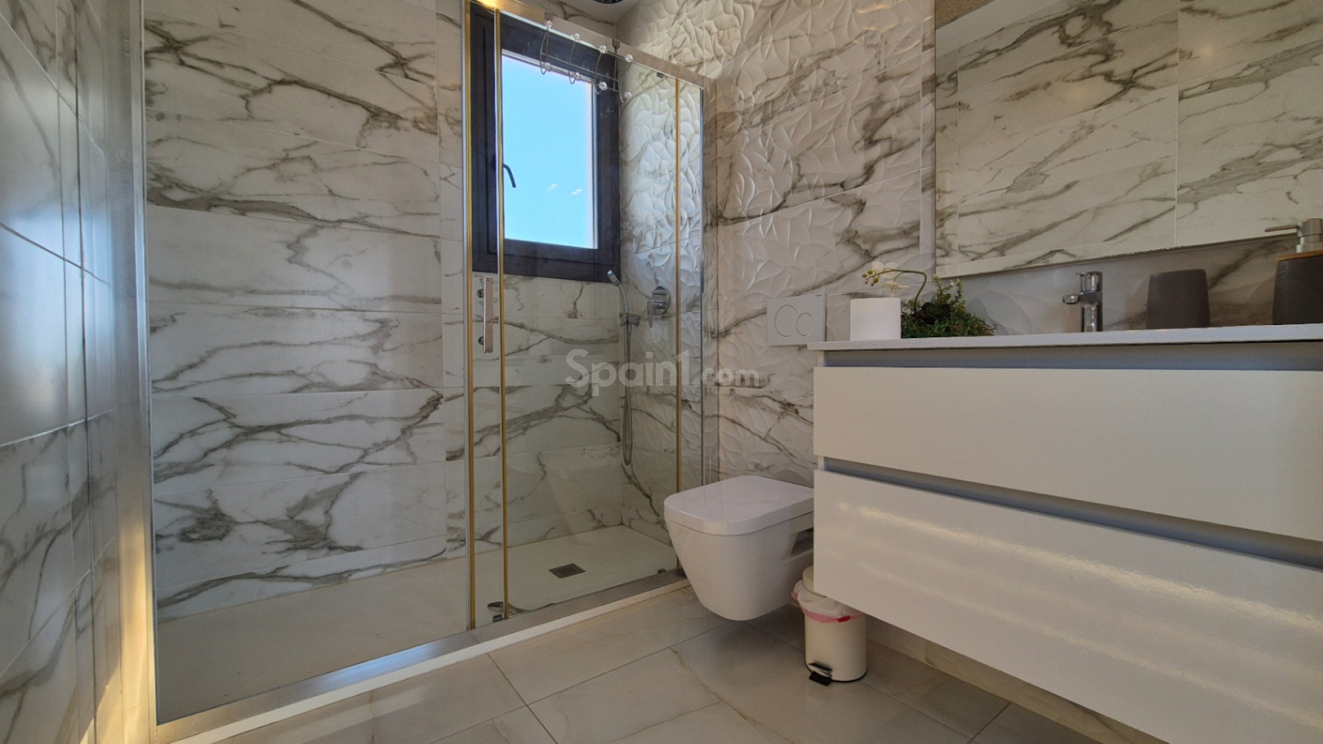 Resale - Villa -
Torrevieja - Costa Blanca Sur