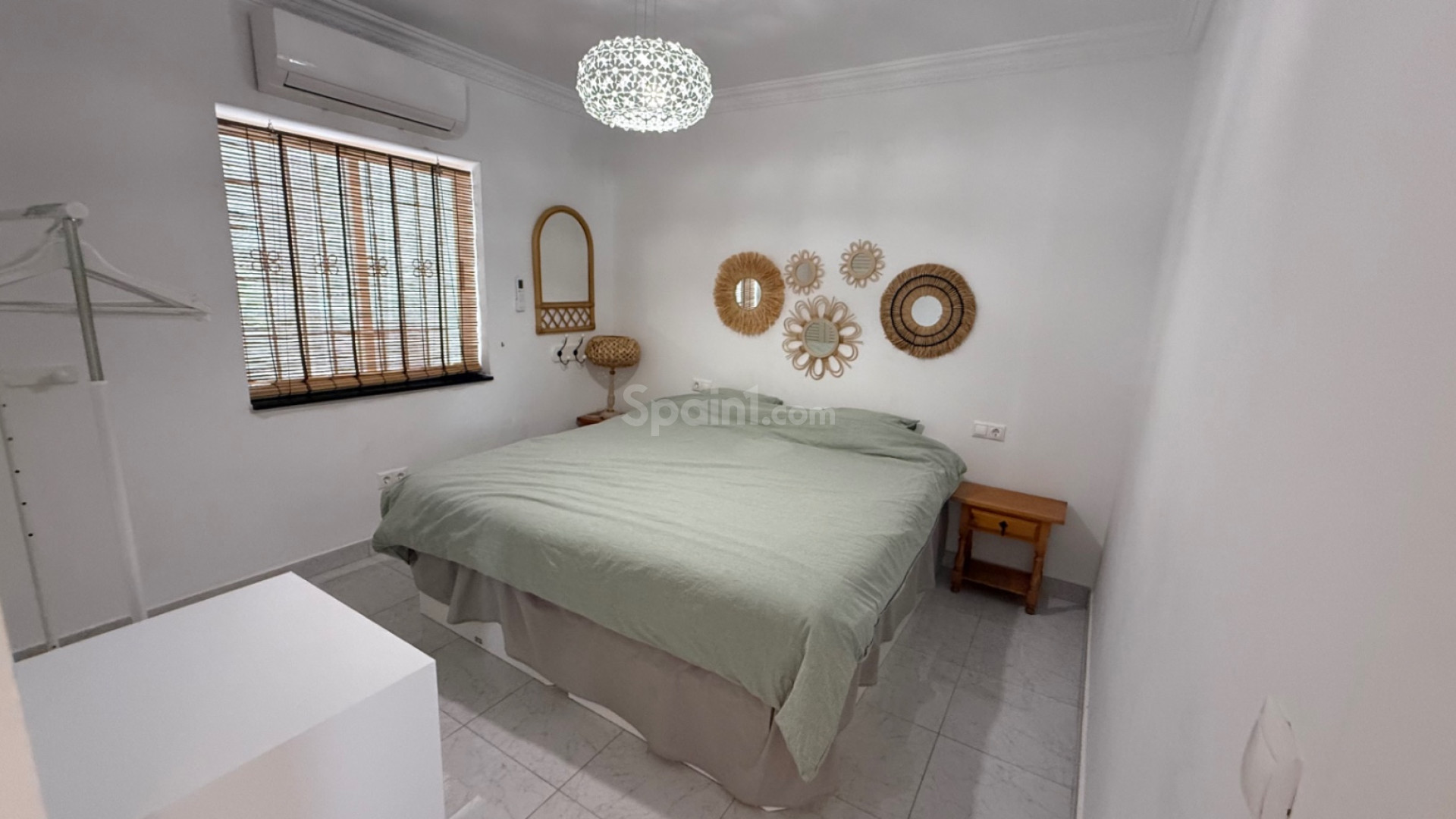 Resale - Villa -
Torrevieja - Costa Blanca Sur