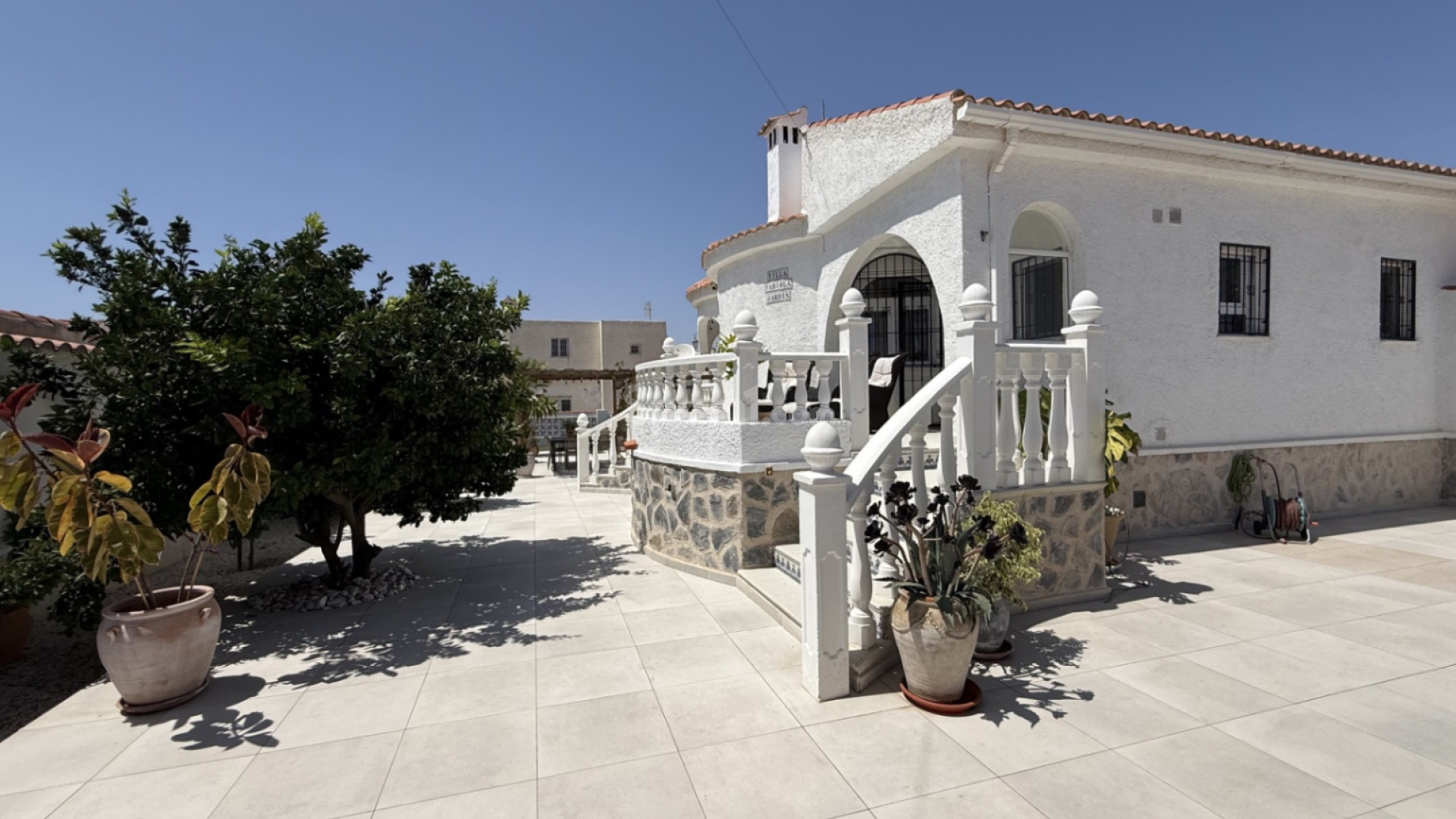 Resale - Villa -
Torrevieja - Costa Blanca Sur