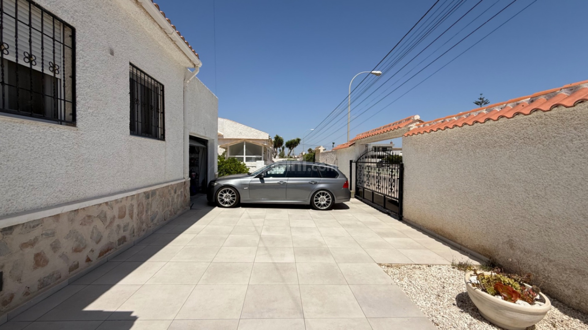 Resale - Villa -
Torrevieja - Costa Blanca Sur