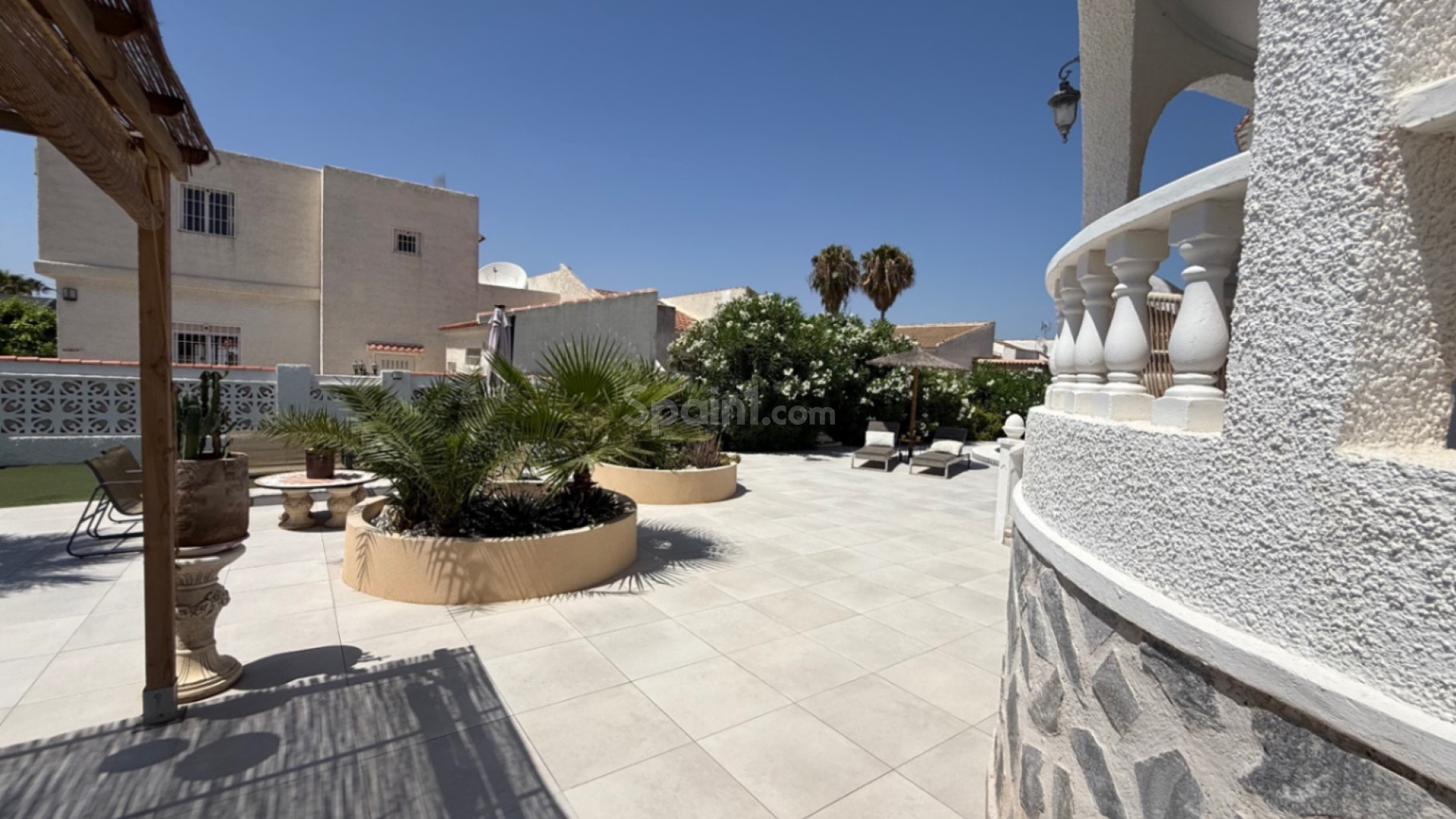 Resale - Villa -
Torrevieja - Costa Blanca Sur