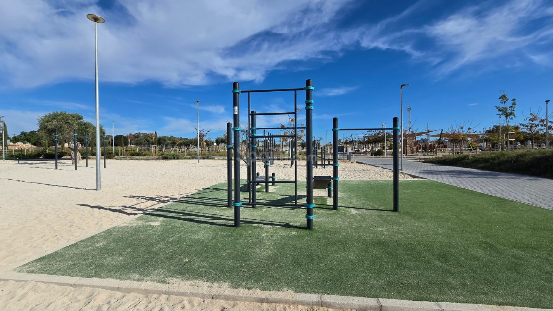 Resale - Villa -
TORREVIEJA - El Chaparal